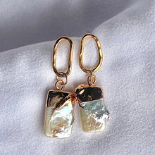 Load image into Gallery viewer, Oyster Pearl Earrings // Small
