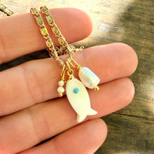 Load image into Gallery viewer, Pearl Sardine Necklace
